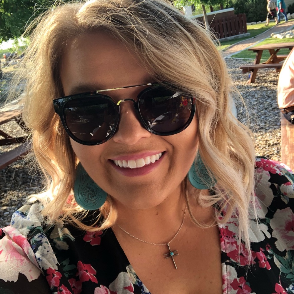 Meet your Posher, Stacey